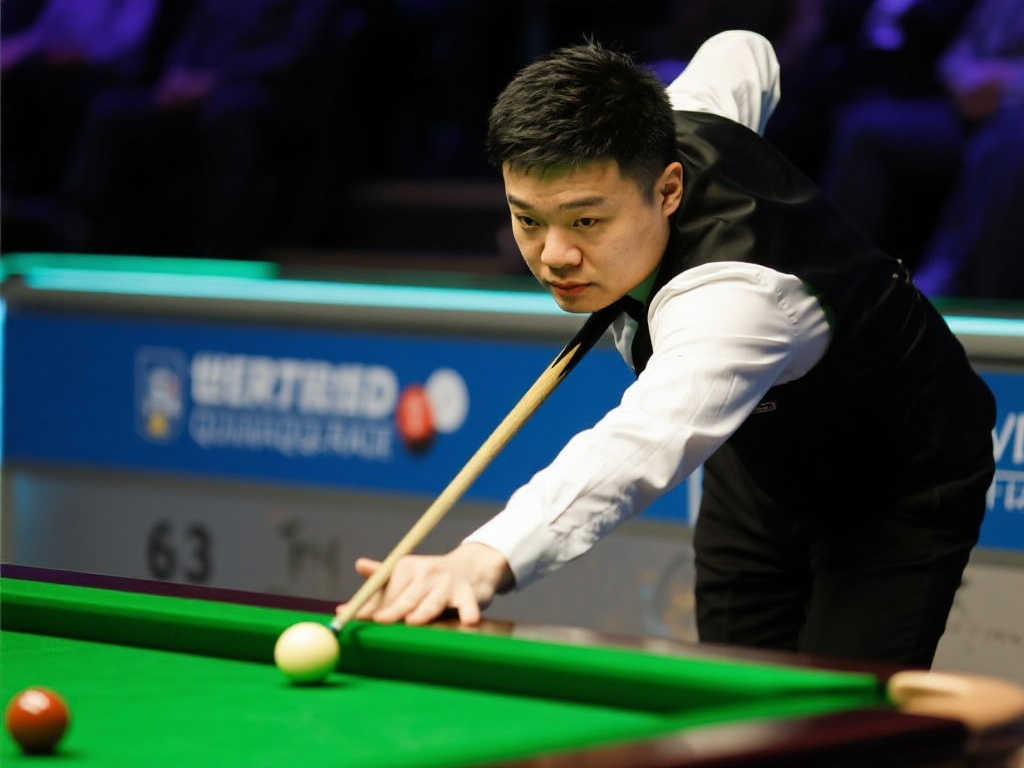 国足在上半 国足在上半